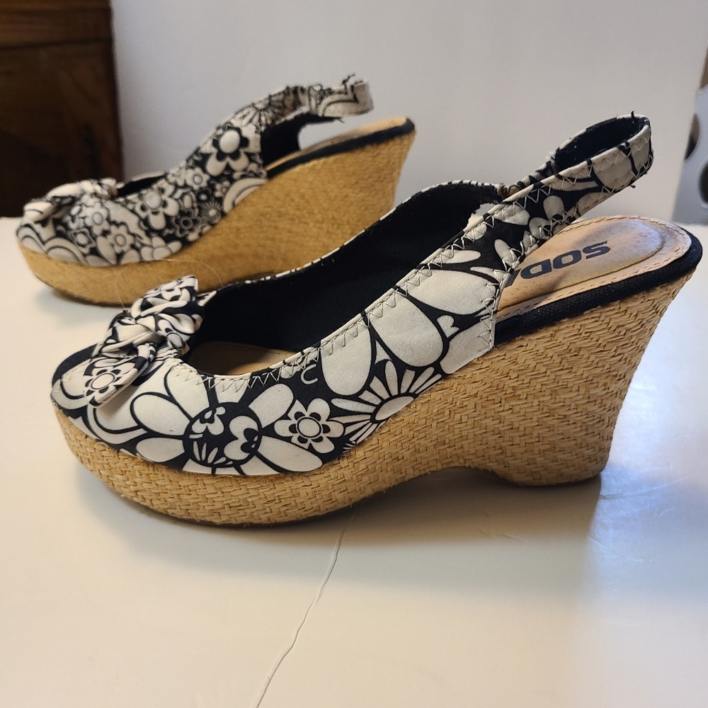 Soda Black and White Wedge Shoes with Floral Print